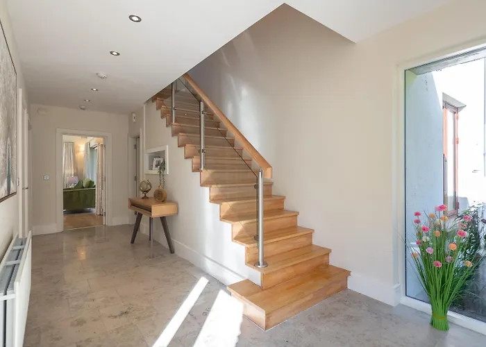 Casa vacanze Large To Sleep 8 In Kenmare. Free Use Of Pool Onsite Kenmare